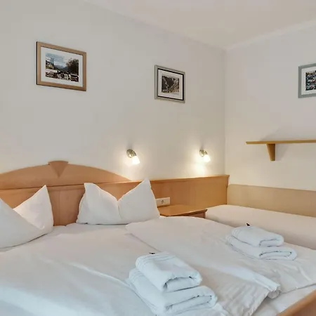 Beautiful In Zell Am Near Area Apartament