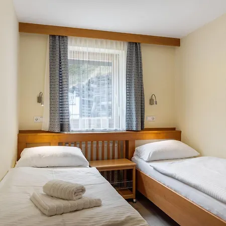 Beautiful In Zell Am Near Area Apartament *
